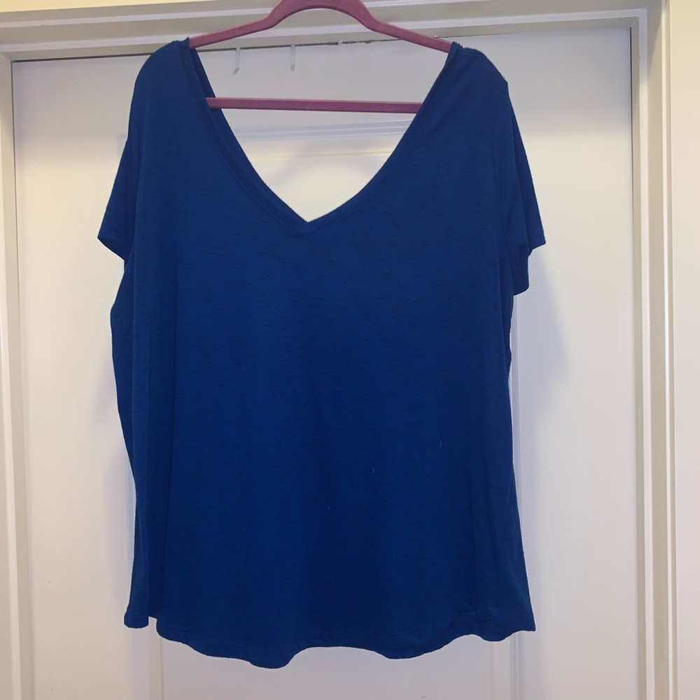 Torrid size 3 v neck and v back top